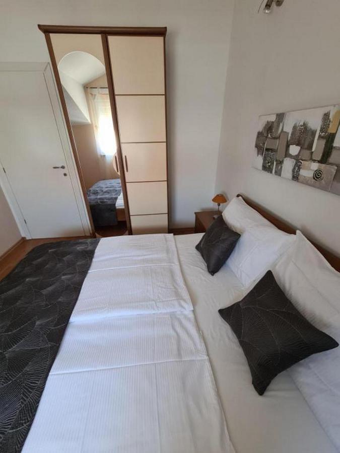 Villa Neda Водице Екстериор снимка