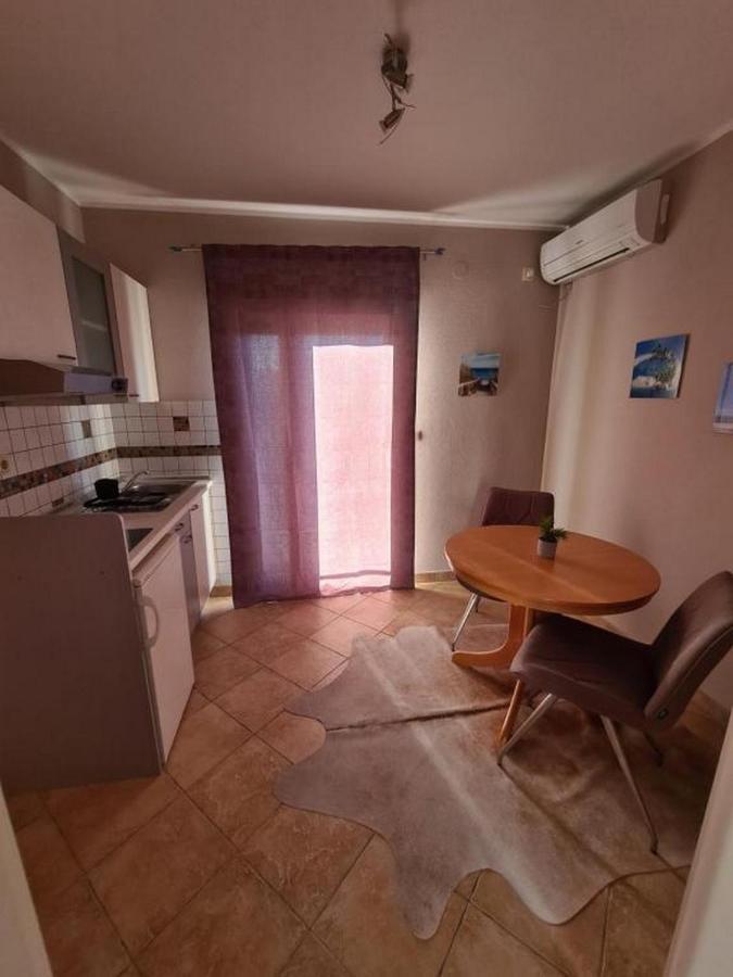 Villa Neda Водице Екстериор снимка